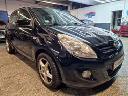 Schwarz Gebraucht 2012 Hyundai i20 Classic Limousine | 3.700 € (Fairer Preis)