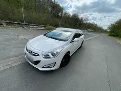 Weiß Gebraucht 2015 Hyundai i40 Kombi | 7.600 € (Fairer Preis)