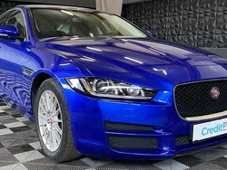 Blau Gebraucht 2017 Jaguar XE Limousine | 13.990 € (Guter Preis)