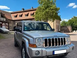 Silber Gebraucht 2008 Jeep Commander Limited SUV | 24.000 €