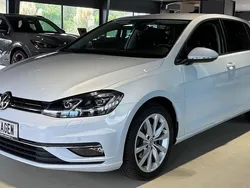 Weiß Gebraucht 2017 VW Golf VII Limousine | 14.590 € (Fairer Preis)