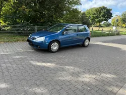 Blau Gebraucht 2007 VW Golf V Limousine | 1.900 € (Guter Preis)