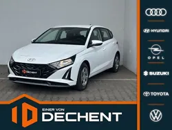 Weiß Neu 2025 Hyundai i20 Select Limousine | 22.219 € (Fairer Preis)