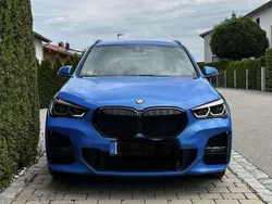 Blau Gebraucht 2019 BMW X1 SUV | 25.399 € (Teuer)