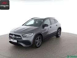 Grau Gebraucht 2021 Mercedes GLA200 AMG SUV | 29.880 € (Superpreis)