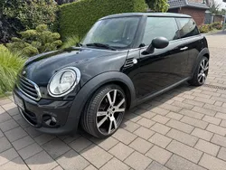 Schwarz Gebraucht 2013 Mini ONE Kleinwagen | 5.500 € (Fairer Preis)