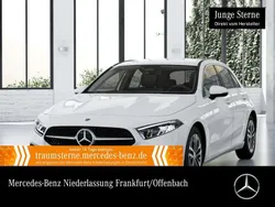 Weiß Gebraucht 2024 Mercedes A180 Advanced Limousine | 27.990 € (Guter Preis)