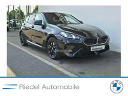 Schwarz Gebraucht 2024 BMW M135 Performance Kleinwagen | 44.390 € (Teuer)