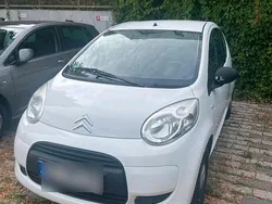 Weiß Gebraucht 2010 Citroën C1 Kleinwagen | 1.850 € (Fairer Preis)