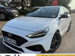 Serenity white / mic (metallic) Gebraucht 2023 Hyundai i30 N Performance Limousine | 30.450 € (Guter Preis)