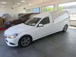 Weiß Gebraucht 2014 Mercedes E250 Limousine | 59.950 €