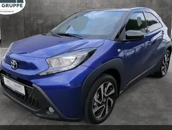 Blau Neu 2025 Toyota Aygo Design Kleinwagen | 20.390 €