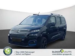 Schwarz perla nera/typ Gebraucht 2023 Citroën e-Berlingo Shine Van / Kleinbus | 27.280 € (Teuer)