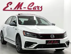 Weiß Gebraucht 2018 VW Passat GT Limousine | 23.990 €