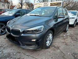 Grau Gebraucht 2019 BMW 218 Active Tourer Sport Line Van / Kleinbus | 10.950 € (Fairer Preis)