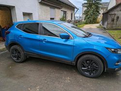 Blau Gebraucht 2017 Nissan Qashqai SUV | 17.000 € (Etwas zu teuer)