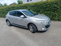 Silber Gebraucht 2009 Renault Mégane III Limousine | 4.800 € (Guter Preis)