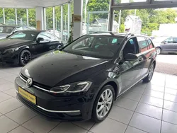 Schwarz Gebraucht 2018 VW Golf VII Highline Kombi | 15.390 € (Fairer Preis)