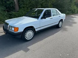 Weiß Gebraucht 1987 Mercedes 190 Limousine | 12.900 €