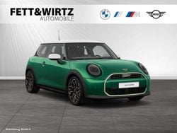 British racing green metallic Gebraucht 2024 Mini Cooper Kleinwagen | 24.776 € (Superpreis)