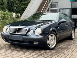 Blau Gebraucht 1998 Mercedes CLK230 Elegance Coupé | 4.990 € (Teuer)