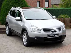Grau Gebraucht 2009 Nissan Qashqai +2 Acenta SUV | 5.900 €