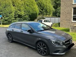 Grau Gebraucht 2015 Mercedes CLA180 Shooting Brake Urban Kombi | 13.500 € (Superpreis)