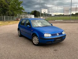 Blau Gebraucht 1998 VW Golf IV Kleinwagen | 1.350 € (Fairer Preis)