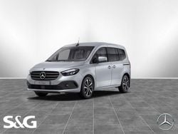 Silber Gebraucht 2022 Mercedes 180 Progressive Limousine | 22.971 € (Guter Preis)