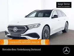 Weiß Gebraucht 2023 Mercedes E300 AMG Kombi | 65.790 €