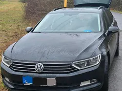 Schwarz Gebraucht 2017 VW Passat Kombi | 12.999 € (Superpreis)