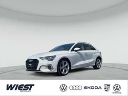 Gletscherweiß metallic Gebraucht 2021 Audi A3 e-tron Advanced Plus Kleinwagen | 23.940 € (Fairer Preis)
