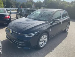 Grenadil black metallic Neu 2025 VW Golf VIII Style | 36.495 € (Superpreis)