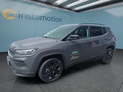 Grau Neu 2025 Jeep Compass North SUV | 39.849 € (Teuer)