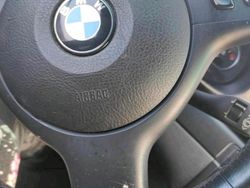 Schwarz Gebraucht 2005 BMW 325 Kombi | 2.100 € (Fairer Preis)