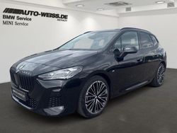Saphirschwarz (schwarz) Gebraucht 2024 BMW 218 Active Tourer M Sport Van / Kleinbus | 29.900 € (Fairer Preis)