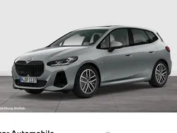 Grau Gebraucht 2022 BMW 220 Luxury Line Kombi | 31.490 € (Etwas zu teuer)