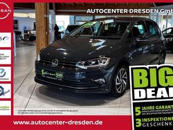 Grau Gebraucht 2019 VW Golf Sportsvan Join Van / Kleinbus | 15.990 € (Fairer Preis)