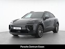 Tiefschwarzmetallic Gebraucht 2024 Porsche Macan SUV | 81.900 € (Fairer Preis)