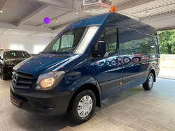 Blau Gebraucht 2016 Mercedes Sprinter Van | 19.990 € (Fairer Preis)