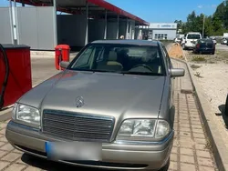 Beige Gebraucht 1996 Mercedes C180 Limousine | 5.799 € (Teuer)