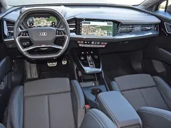 Gebraucht 2024 Audi Q4 Sportback e-tron S-Line SUV | 54.780 €