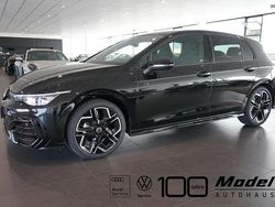 Grenadillschwarz metallic Gebraucht 2025 VW Golf VIII R-line Limousine | 37.900 € (Teuer)