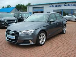 Grau Gebraucht 2019 Audi A3 Sportback Sport Limousine | 13.999 € (Guter Preis)
