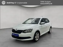 Laser weiß Gebraucht 2015 Skoda Fabia Cool Edition Limousine | 9.890 € (Fairer Preis)