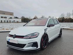 Weiß Gebraucht 2019 VW Golf VII GTI Kleinwagen | 32.500 € (Teuer)