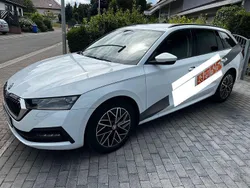 Weiß Gebraucht 2021 Skoda Octavia Ambition Kombi | 22.000 € (Guter Preis)