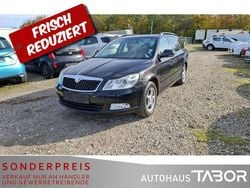 Cerna magic/black magic Gebraucht 2009 Skoda Octavia Ambiente Kombi | 2.385 € (Guter Preis)