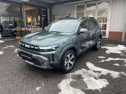 Oxidgrün Neu 2025 Dacia Duster Journey SUV | 26.230 € (Fairer Preis)
