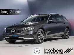 Grau Gebraucht 2023 Mercedes E300 Avantgarde Limousine | 38.950 € (Guter Preis)